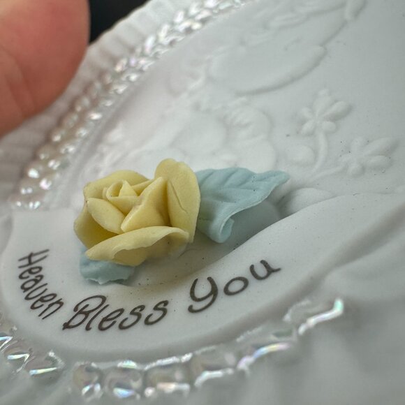 Vtg Precious Moments Small Oval Christening Baptism Decor Plaque Yellow Rose - Picture 9 of 11